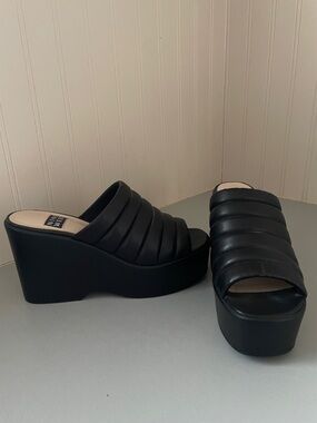 Nine West Black Mule Platform Sandal